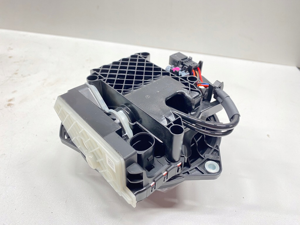 фото №8, Камера ручка крышки задняя задний vw passat b8 3g0 lift arteon