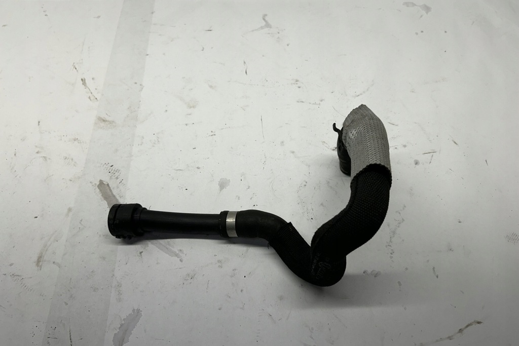 фото №8, Труба охлаждение porsche cayenne 92a 7p6122109c 3.0l дизель 180kw 2015