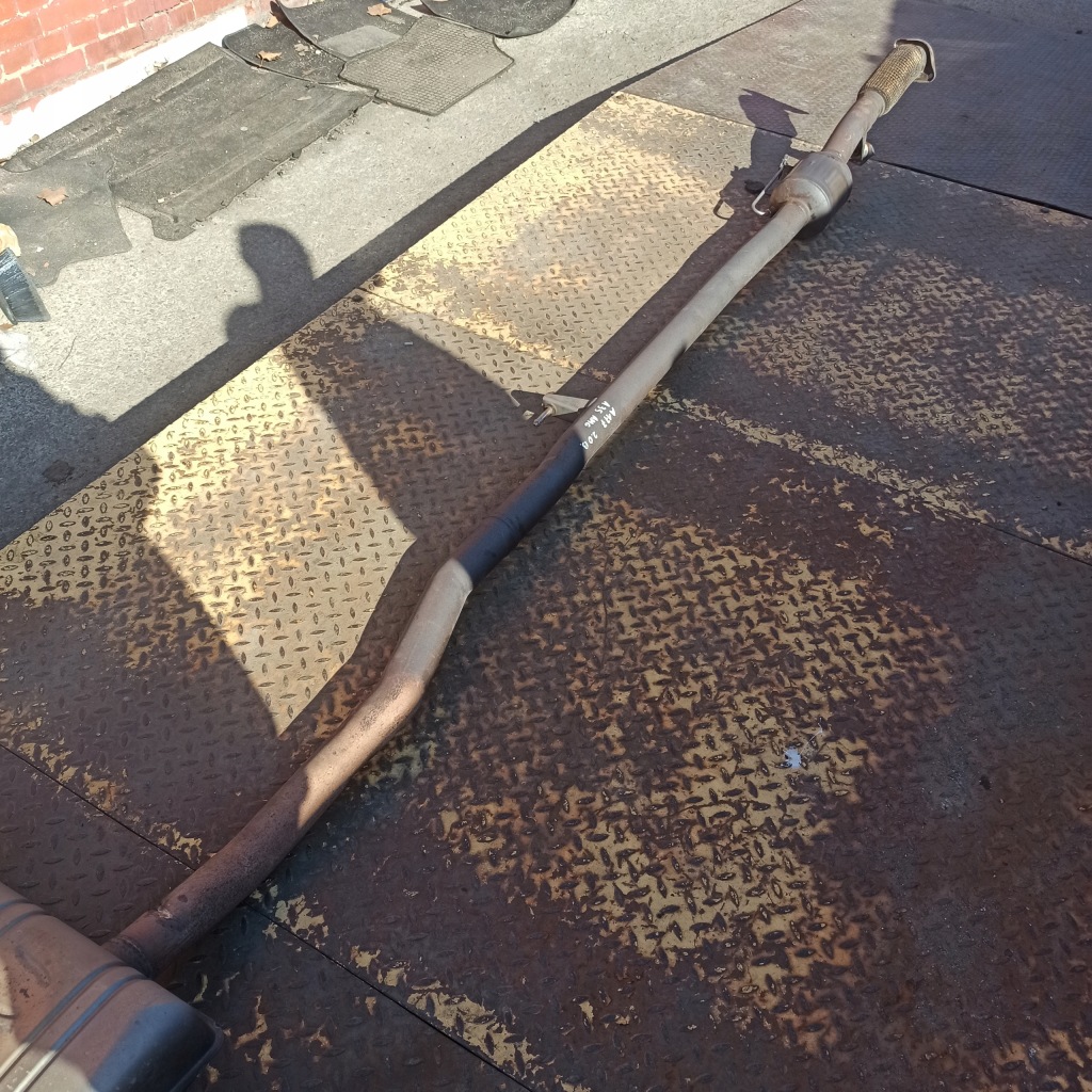 Mercedes w177 amg a35 катализатор гаситель труба комплект  a2464913700 a2474910300 в Украине