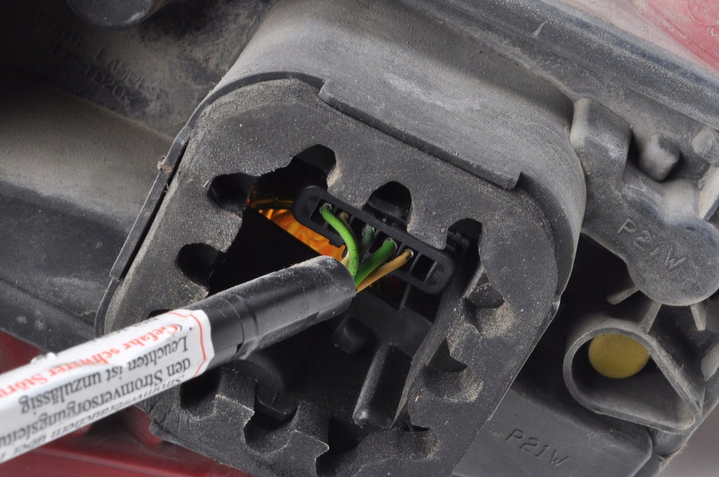 фото №10, Peugeot 308 i лампа права задня правий задня kombi