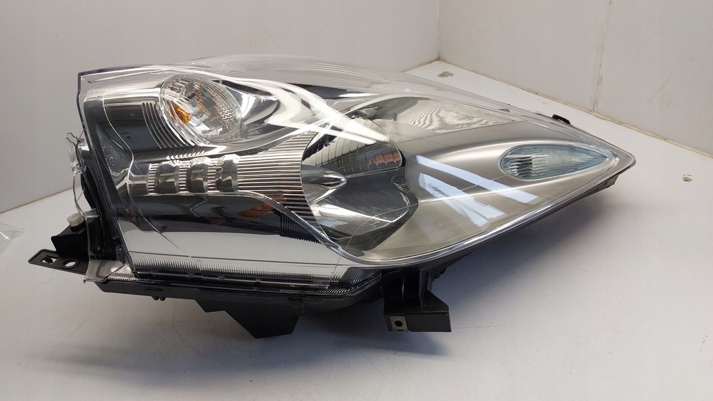 фото №6, Nissan leaf лампа перед передняя фара правый europa