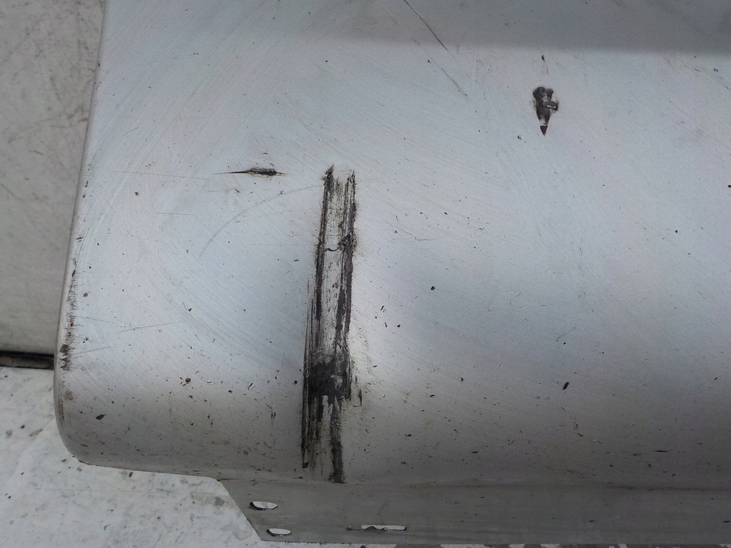 фото №10, 39 bmw 3 e90 молдинг накладка поріг права