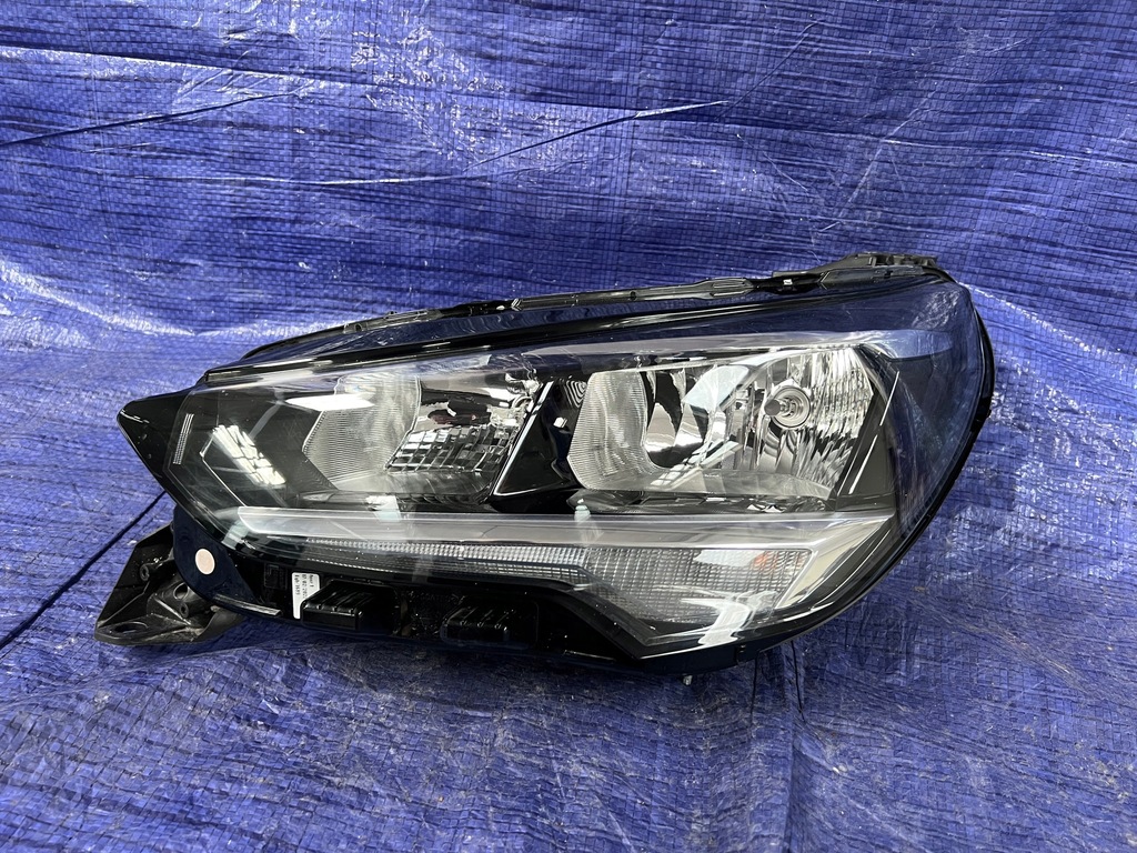 фото №1, Opel corsa f ліва лампа передня