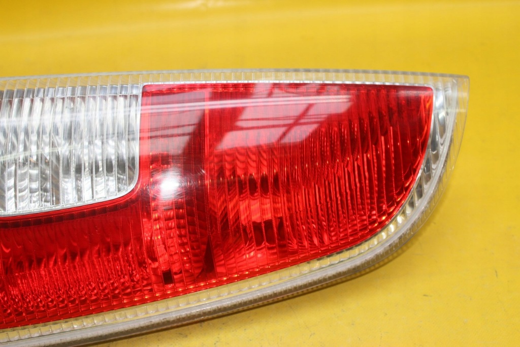 фото №4, Лампа правый задняя roomster 5j7945112