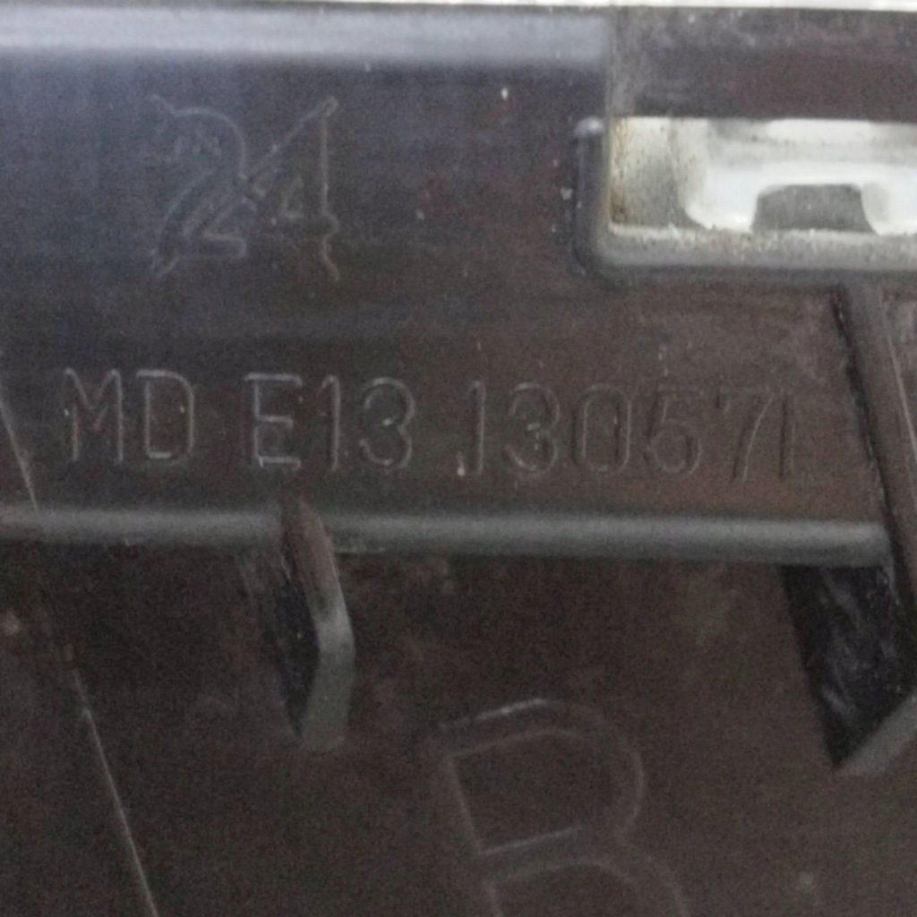 фото №11, 2012 nissan leaf i ze0 лампа передня e1313057