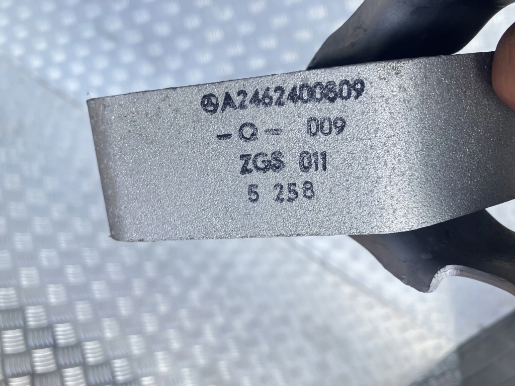 фото №2, Кронштейн подушка двигуна mercedes gla x156 2.2 cdi