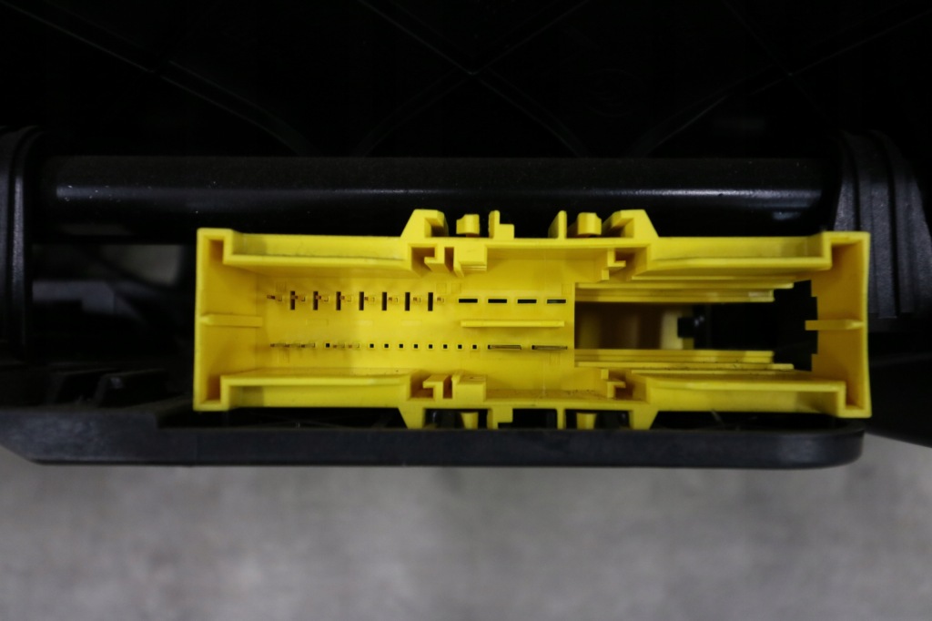 фото №15, Bmw f10 салон сиденья заднее сиденье комфорт кожа dakota подогрев europa