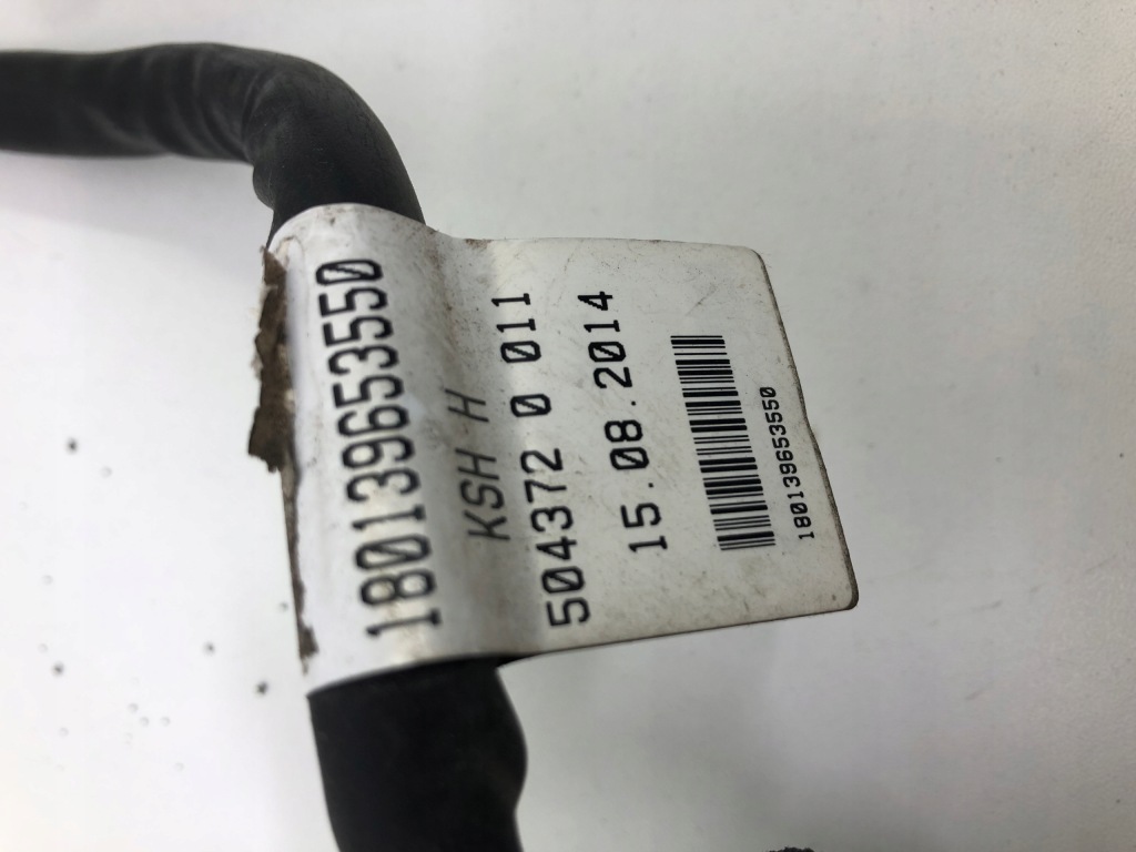 Mercedes w205 клема мінусова блок керування запобіжник a0009068705 a2055402350 в Україні