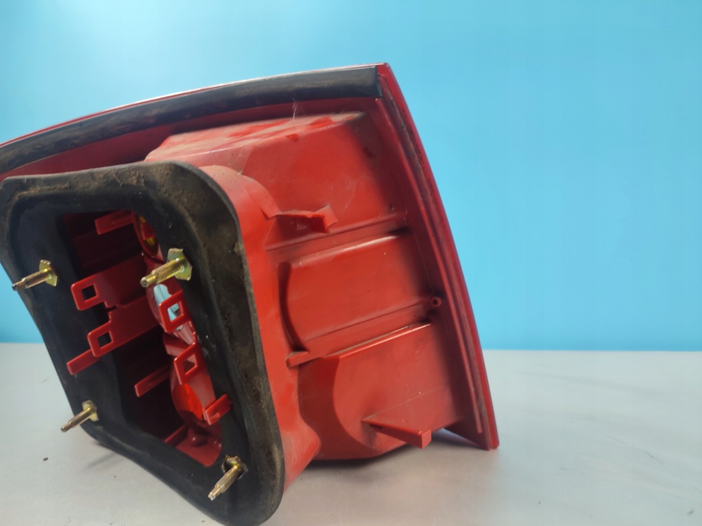 фото №7, Лампа правый задняя правая задняя audi a6 c5 kombi