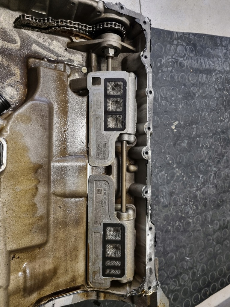 Поддон масляная mercedes c190 gts e63 c63 amg a1780102801 без оснащения bez повреждений в Украине