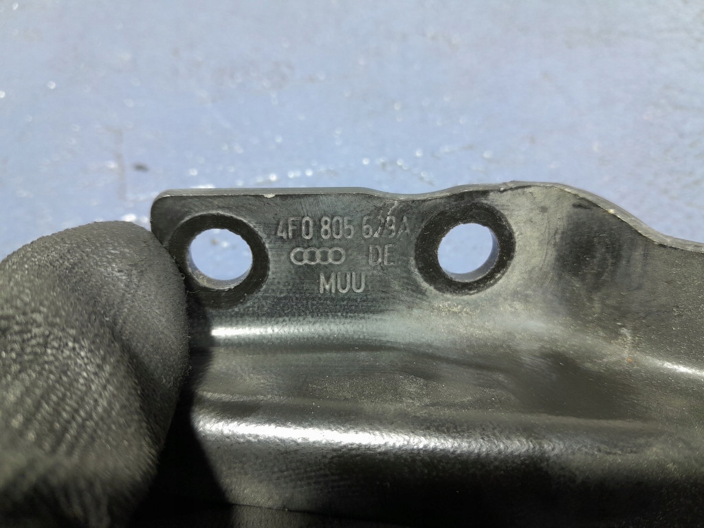 фото №6, Audi a6 c6 розпірка підсилювач чашка перед 4f0805629a