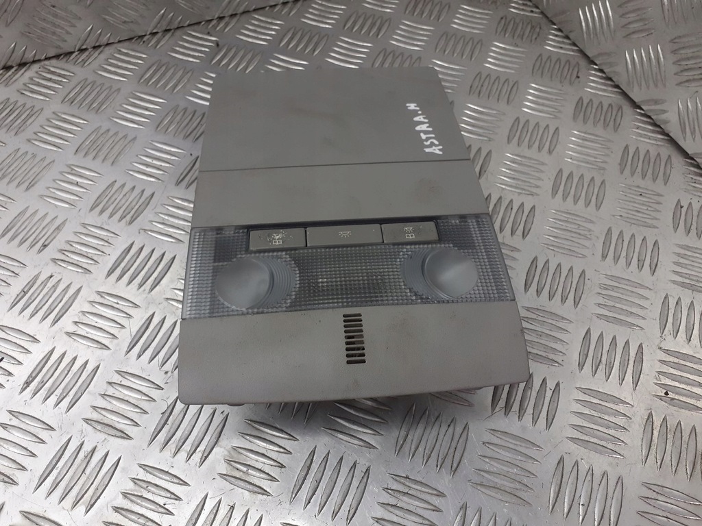 фото №1, Освещение кабины перед opel astra h 13111872