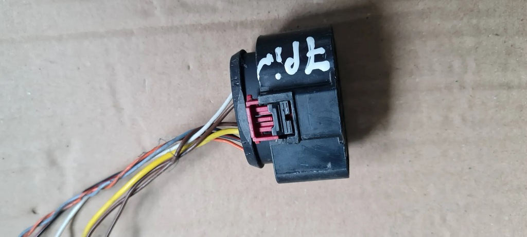 фото №8, A5 8w штекер колодка лампи full led 8w0973737 8pin a4 b9 8w q5