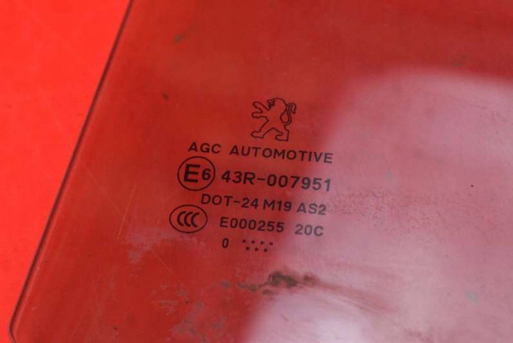 фото №6, Стекло боковая левая задняя задняя peugeot 5008 1 i 09-13