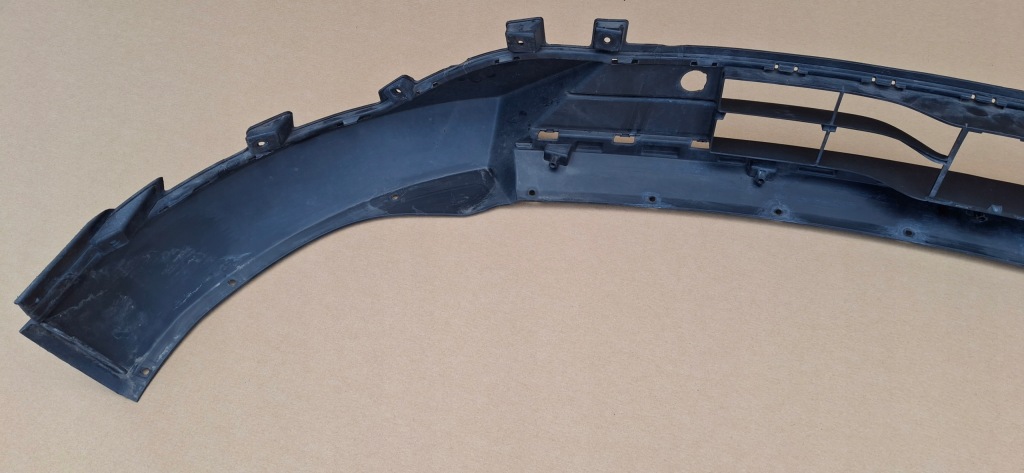 Купити Ford kuga mk3 19- накладка бампера перед решітка спойлер c09086-4871/sm002