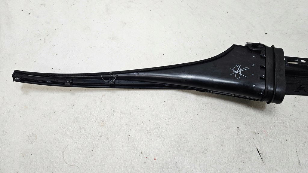 фото №11, Молдинг боковая крыша правый задняя aston martin db11 hy53-014a36-ac