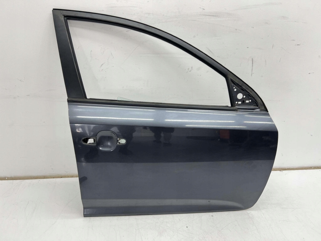 фото №1, Kia ceed i 07-12 hb хэтчбек дверь перед правое передние 5k