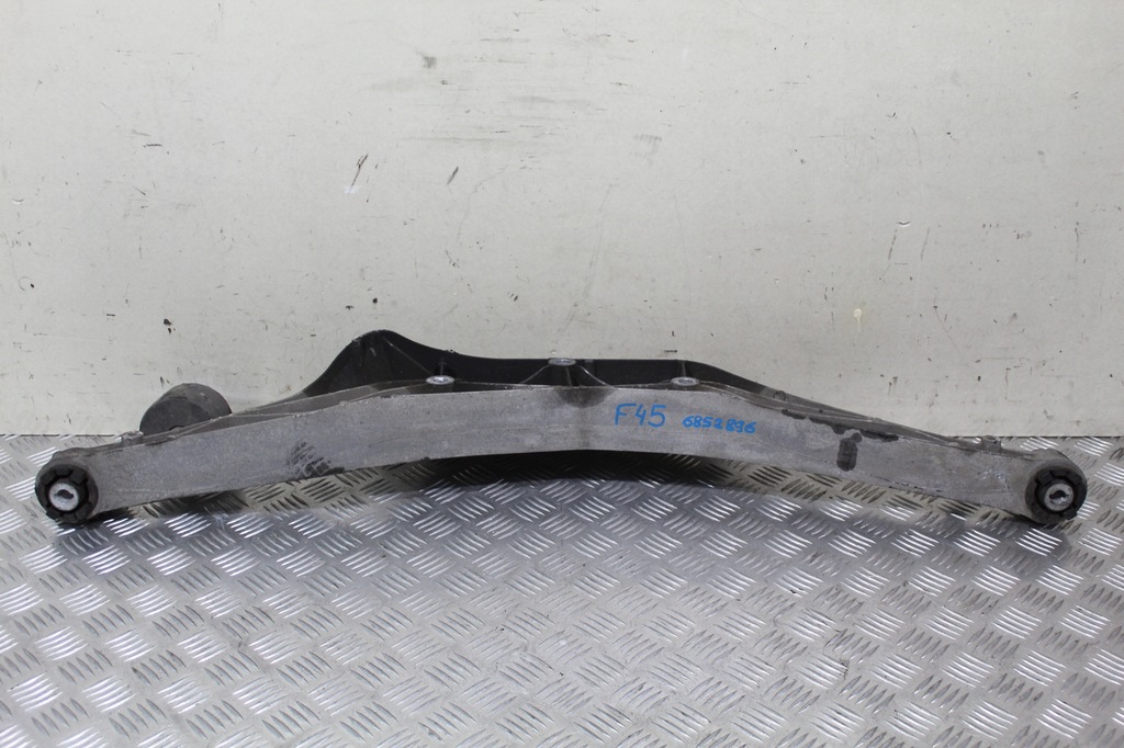фото №1, Балка кронштейн дифференциал задняя bmw 2 f45 6852896