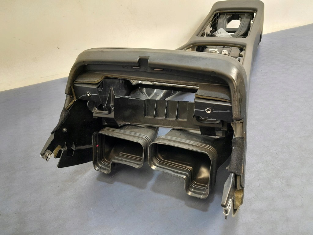 фото №8, Audi a8 d3 lift туннель средний