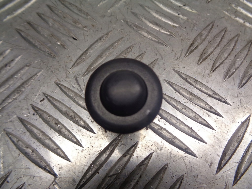 фото №1, Кнопка кришки багажника dodge stratus