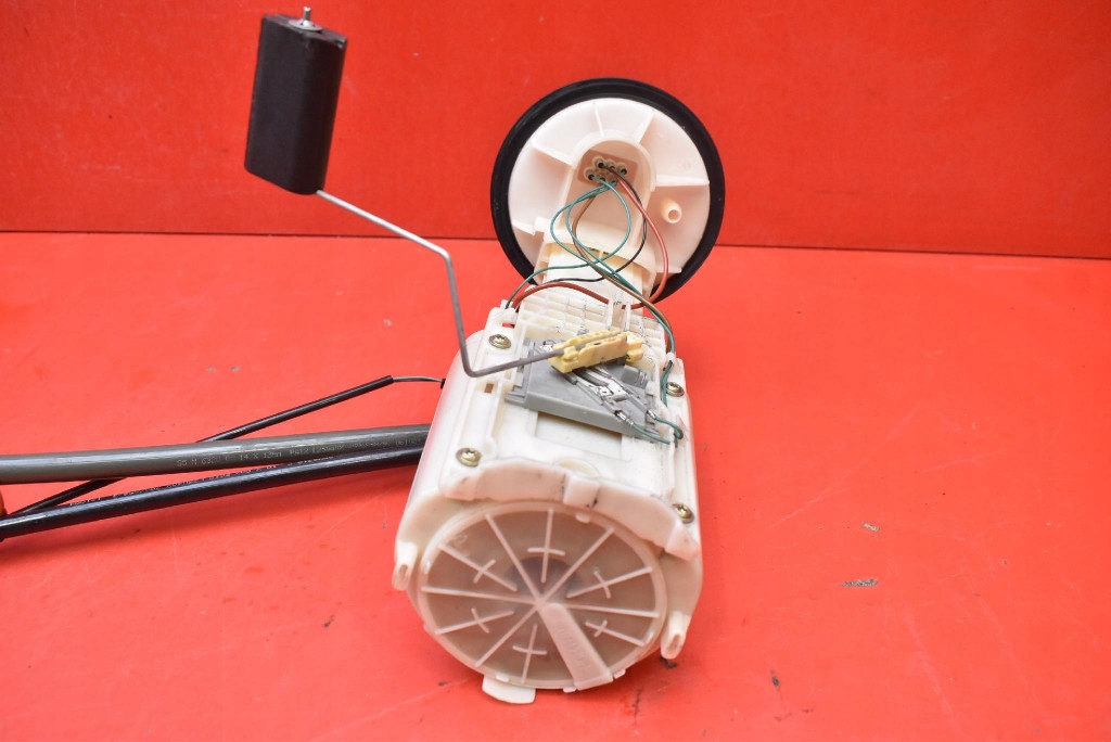 фото №8, Помпа насос датчик пального 6763769 mini cooper one r50 1.6 16v 116km 01-04