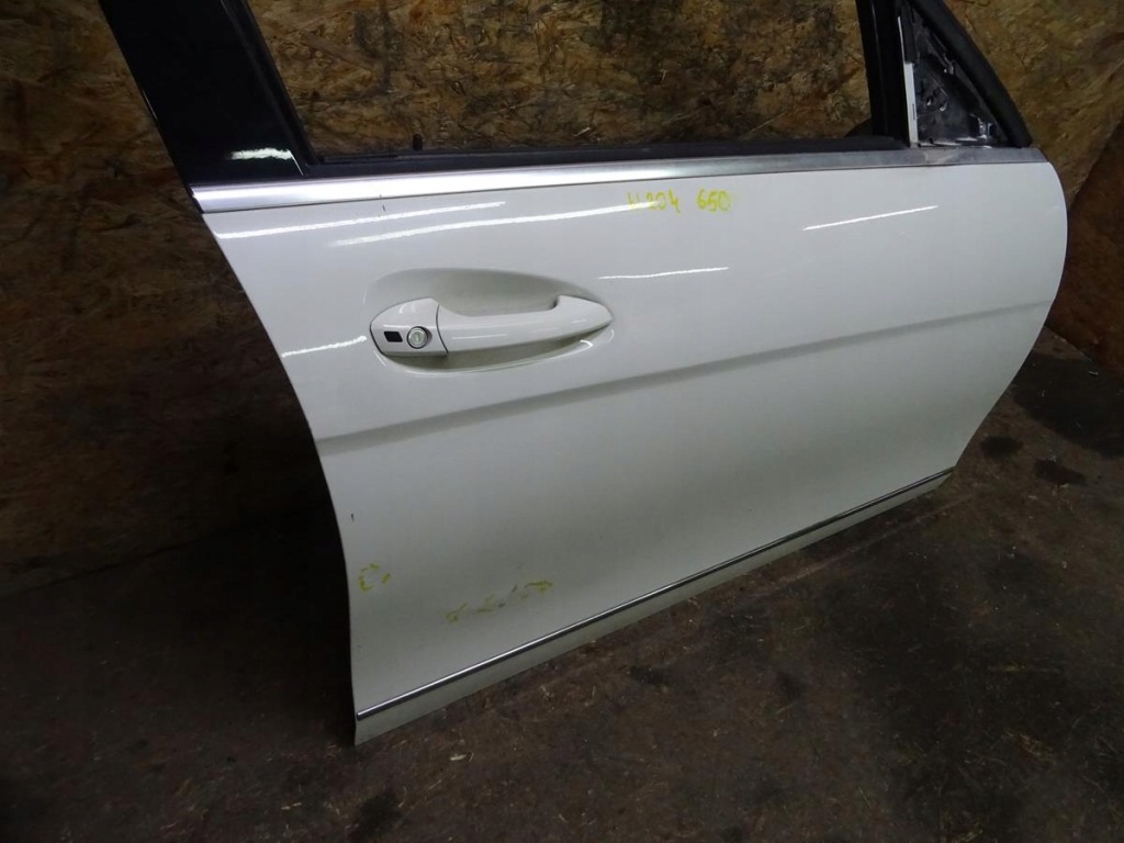 фото №5, Mercedes w204 650 двері праве перед sedan