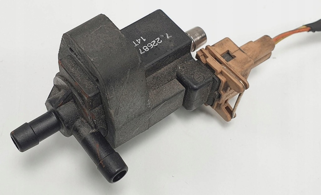 фото №1, Клапан вакуумa range rover vogue l405 72268727