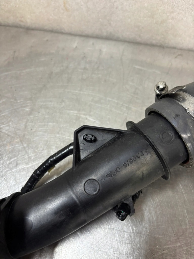 фото №3, Шланг інтеркулер renault master iii 3 fl lift iv 4 144605995r