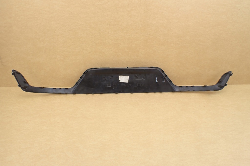 Решётка молдинг бампера задняя ford ka plus рестайлинг  18- j7bb-17d782-a Оригинал