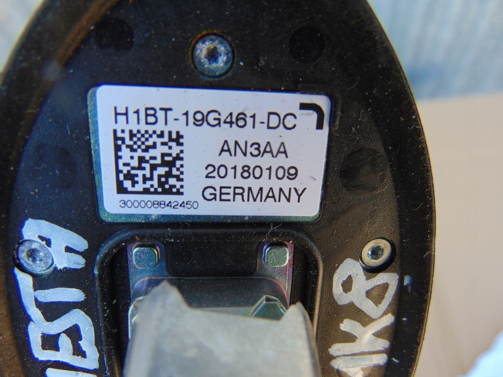 фото №4, Антена gps ford fiesta mk8