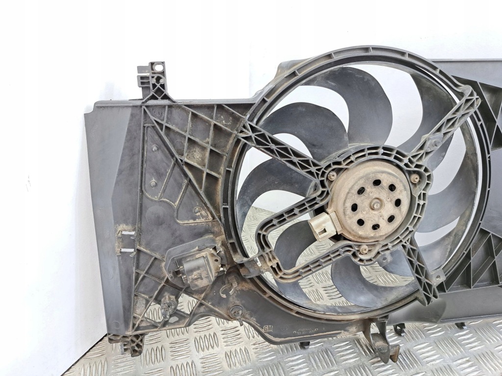 Opel meriva b 2010 електричний вентилятор радіатора Ціна