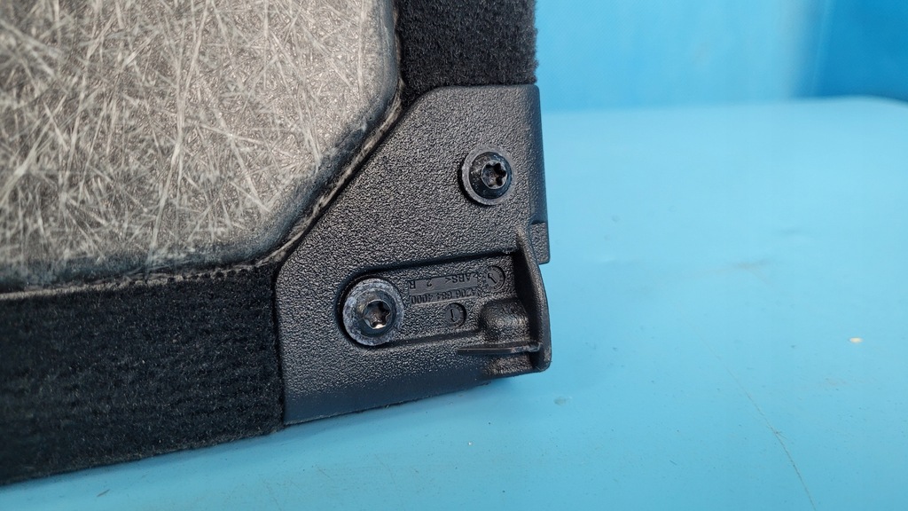 фото №8, Mercedes w206 c220 21r пол обшивка багажника a2066800301