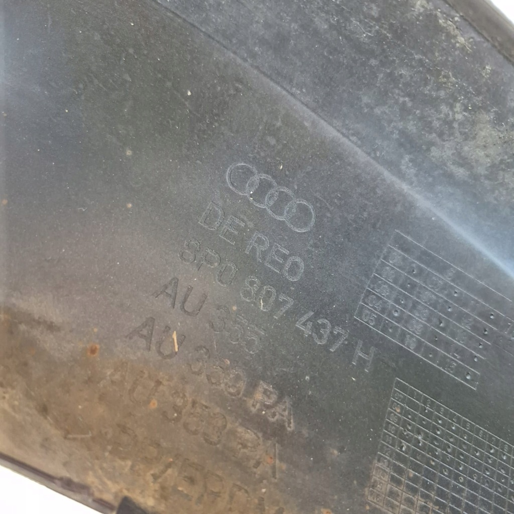 Audi a3 8p lift 08- бампер перед передній spr 8p0807437h Оригінал