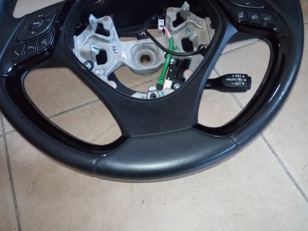 фото №9, Воздуховод toyota c-hr '16 кожа оригинал