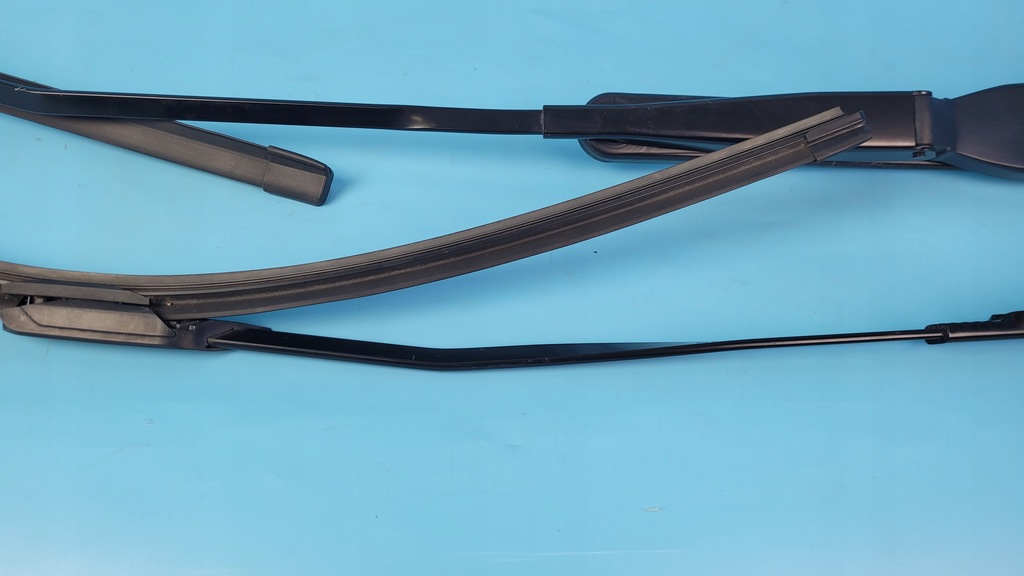 фото №6, Mercedes eqe w295 350+ дворники стекло передней a2978204700 a2978204500