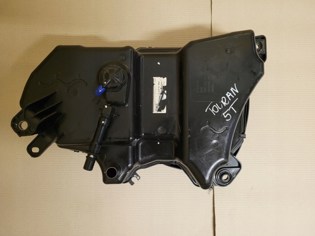 фото №1, Vw touran 5t бак жидкость adblue