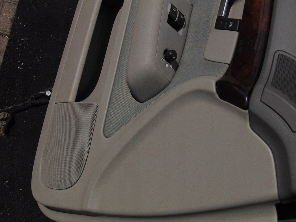 фото №12, Обшивка левый правый перед комплект audi a4 b7 europa