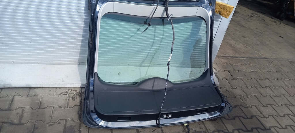 фото №10, Задняя крышка багажника ford focus 1.8tdc 06r hb