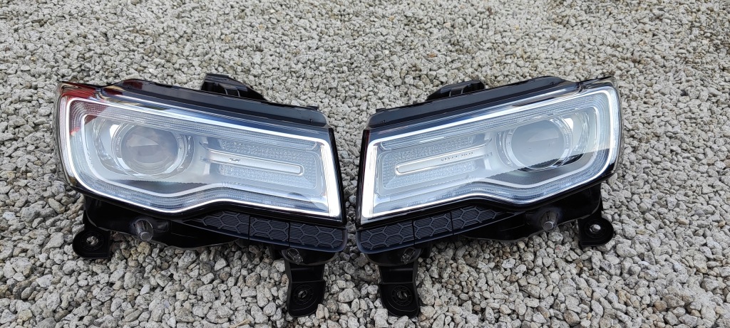 Купити Jeep grand cherokee wk2 2013 2014 2015 2016 фара ксенон led ліва правий