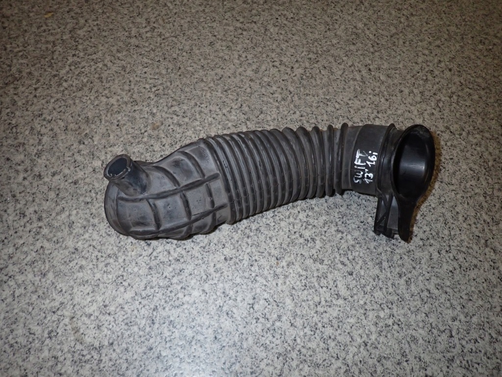 фото №2, Suzuki swift mk7 10- ловець повітря труба 1.6i