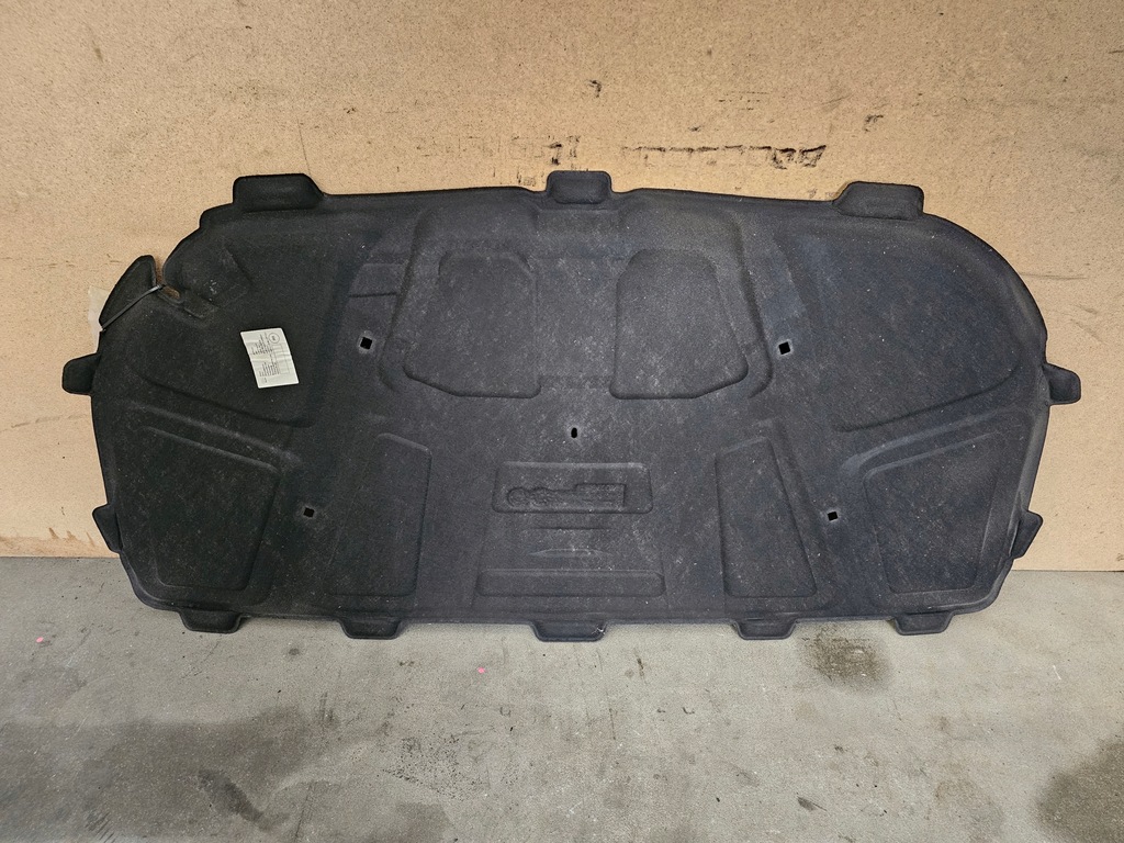 фото №5, Audi a4 b8 lift 2012-2015 шумоизоляция капот + клипсы