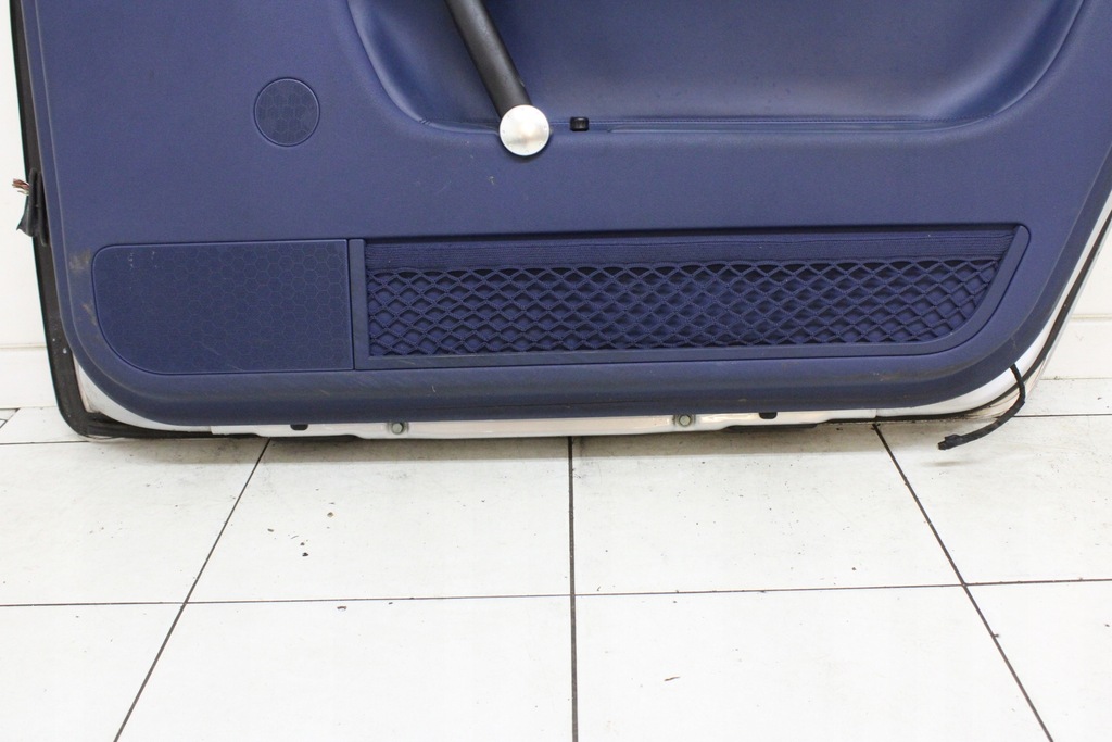 фото №13, Audi tt 8n 98r- дверь правое передние правый перед ly7w