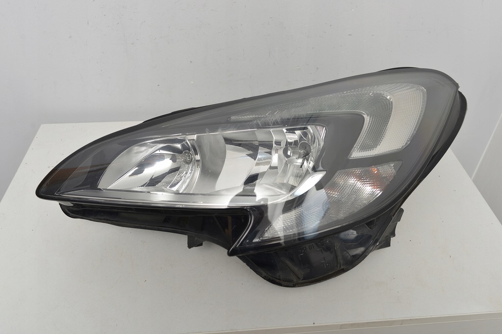 фото №1, Лампа перед ліва opel corsa e led 13381343