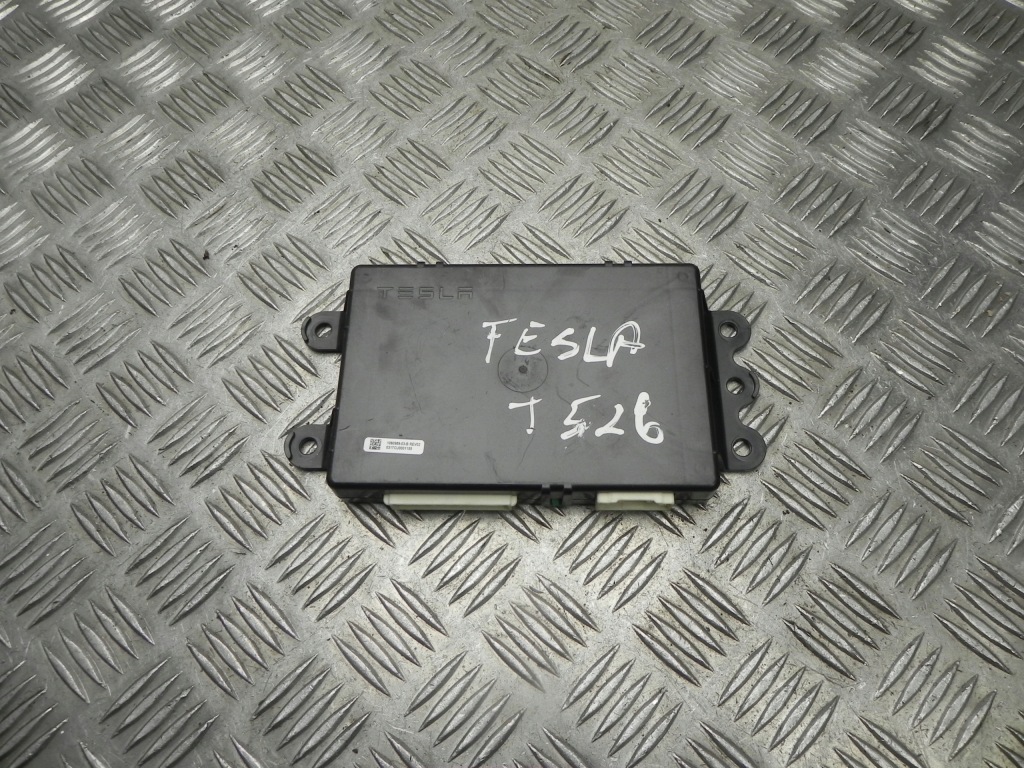 Купить Tesla model s lift модуль подвеска 1060989-03-b