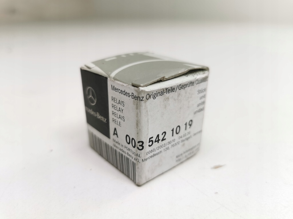 Реле 042 ++194033a mercedes-benz cla ml оригинальный номер a0035421019 Киев