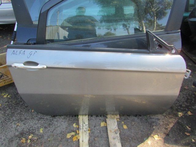 фото №1, Двері передні праве alfa romeo gt