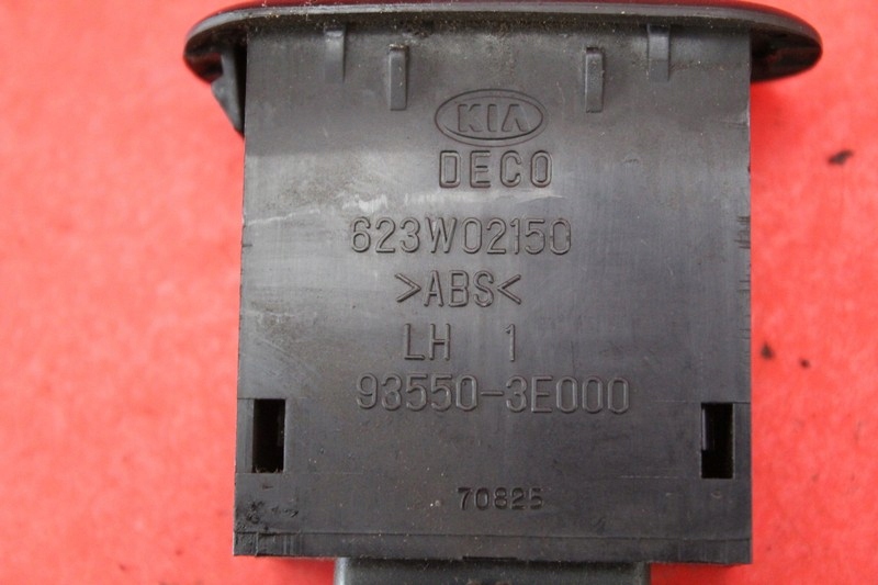 фото №7, Кнопка открывания крышки крышка заливной топлива 623w02150 kia sorento 1 i