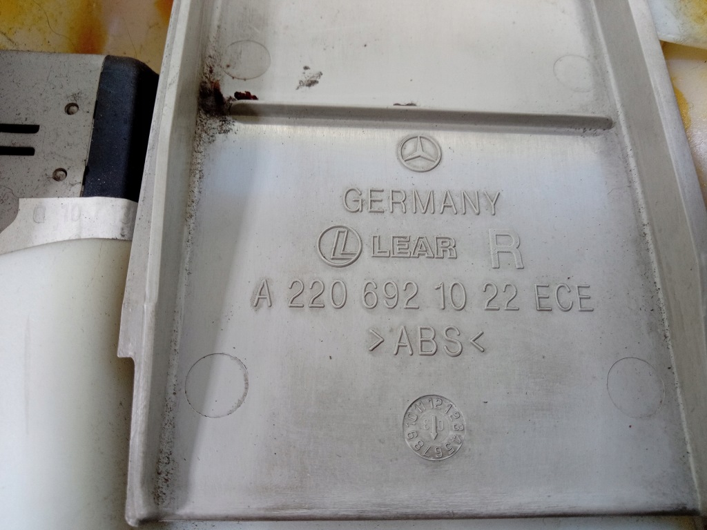 фото №5, Mercedes s w220 защита стойка b правая