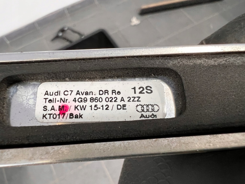 Купить Audi a6 c7 универсал рейлинг крышный правый  4g9860022a