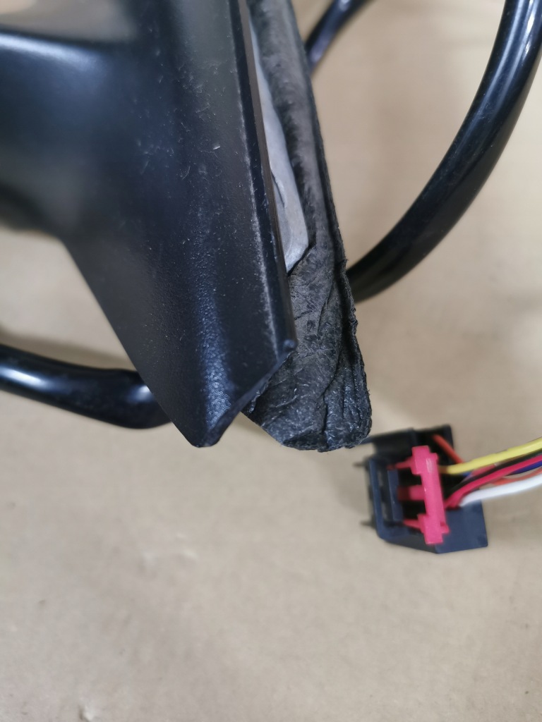 фото №3, Дзеркало праве skoda yeti 7pin